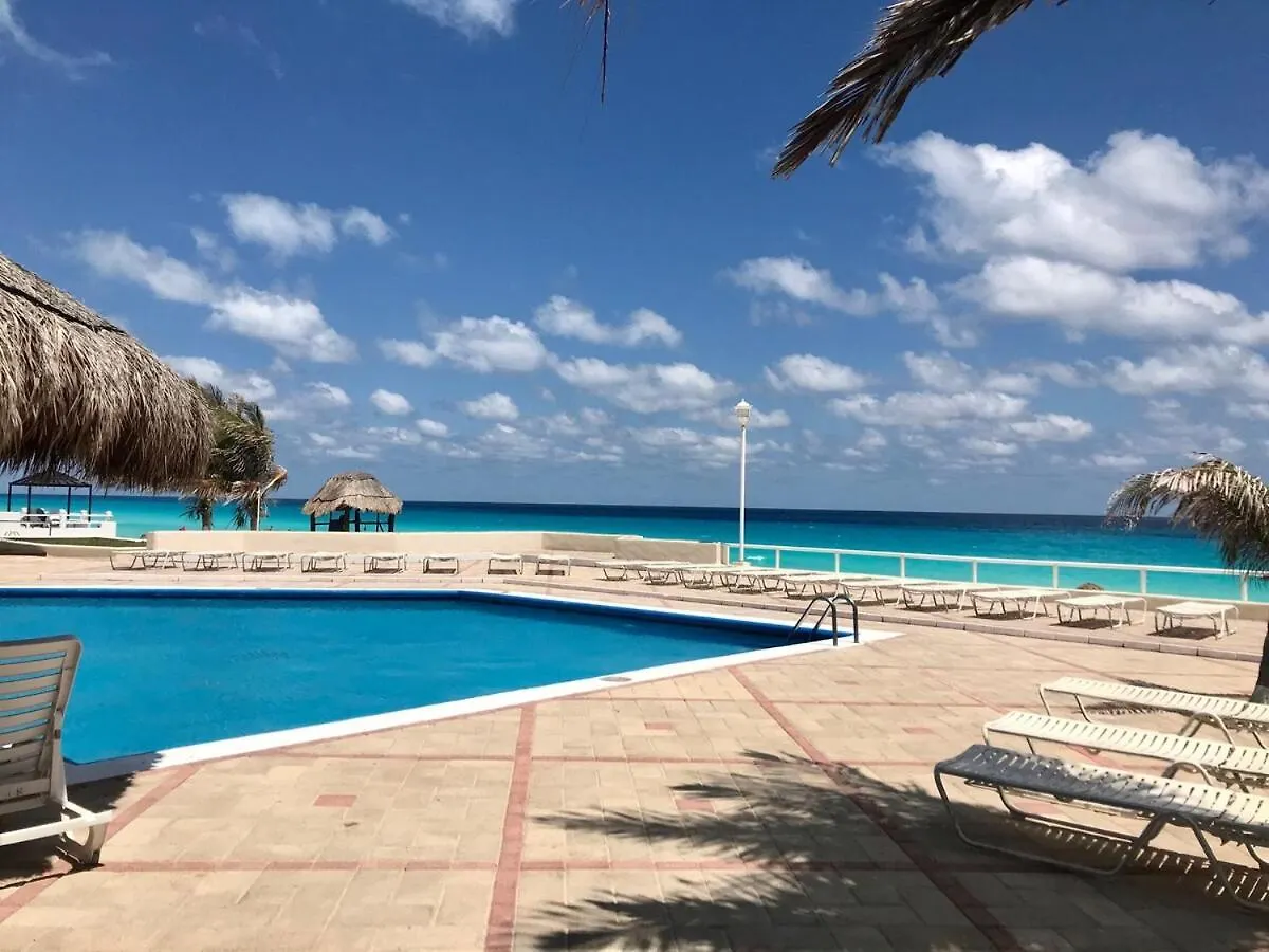 Hermoso Apartamento Con Playa En Zona Hotelera Cancún 0*,  Messico