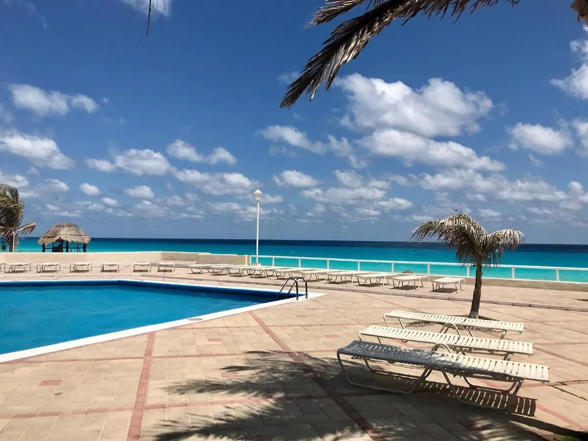 Hermoso Apartamento Con Playa En Zona Hotelera Cancún 0*,  Messico