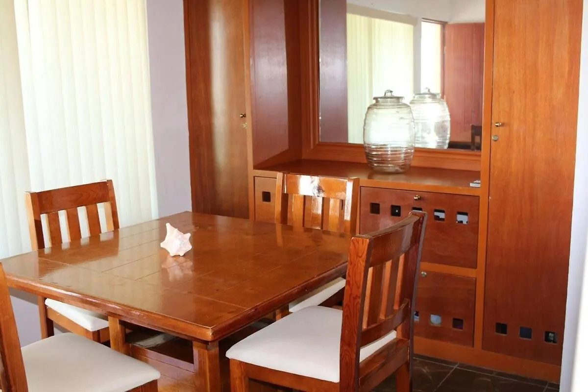 Hermoso Apartamento Con Playa En Zona Hotelera Cancún