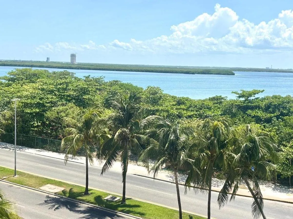 Appartamento Hermoso Apartamento Con Playa En Zona Hotelera Cancún
